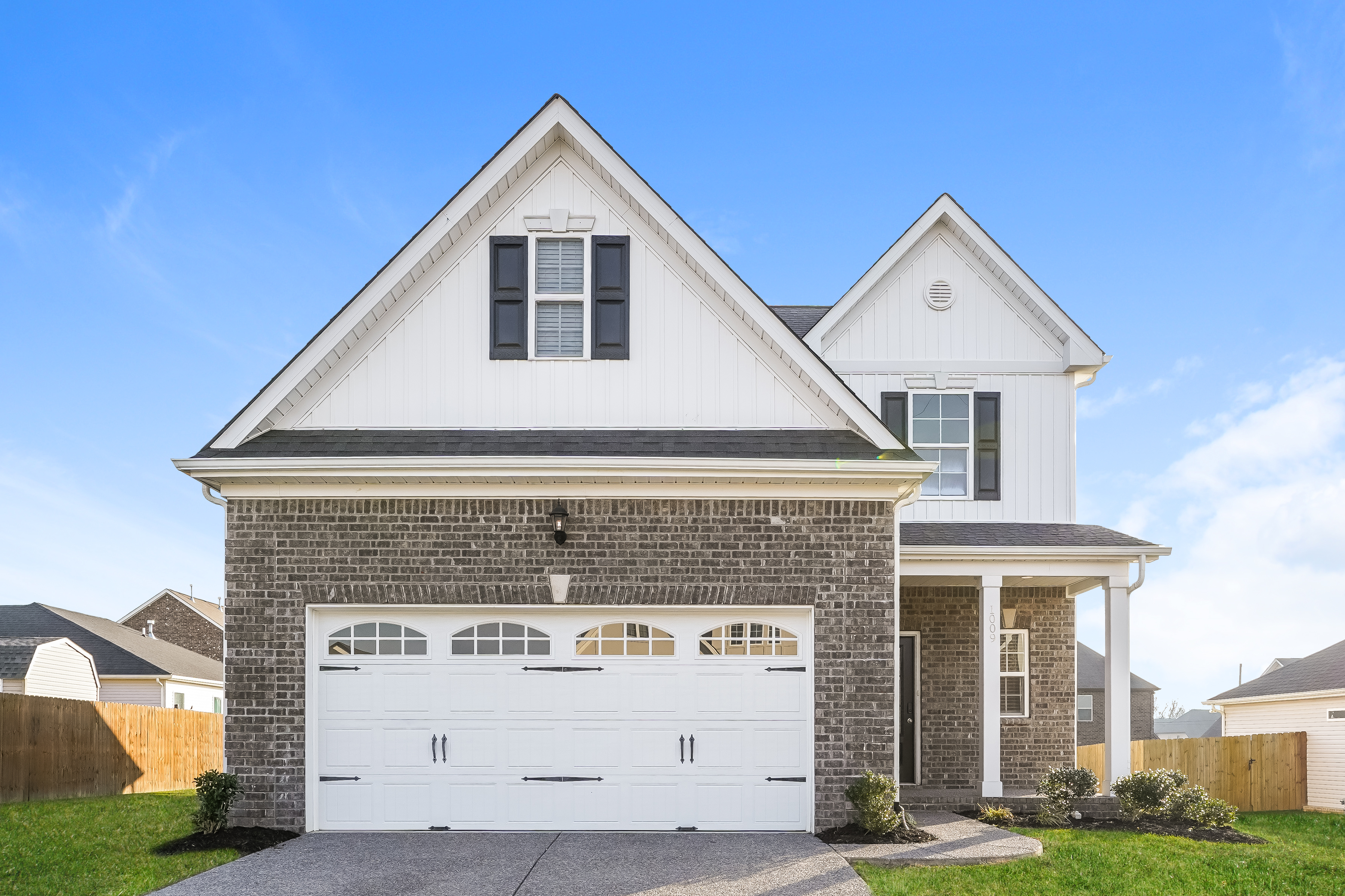 1009 ELLINGTON DR GALLATIN, TN 37066